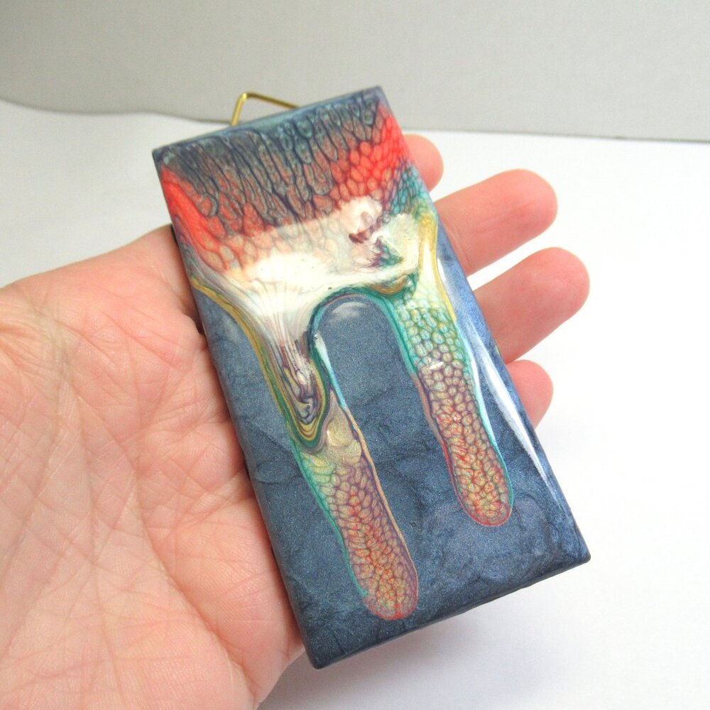 Drippy Hanging Art Tile - Picture 6 of 9